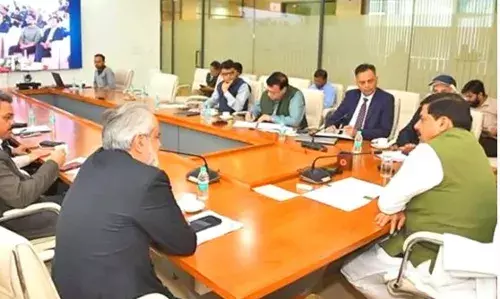 मध्यप्रदेश को बनाएंगे हरित ऊर्जा का हब : डॉ. यादव मध्यप्रदेश को बनाएंगे हरित ऊर्जा का हब : डॉ. यादव