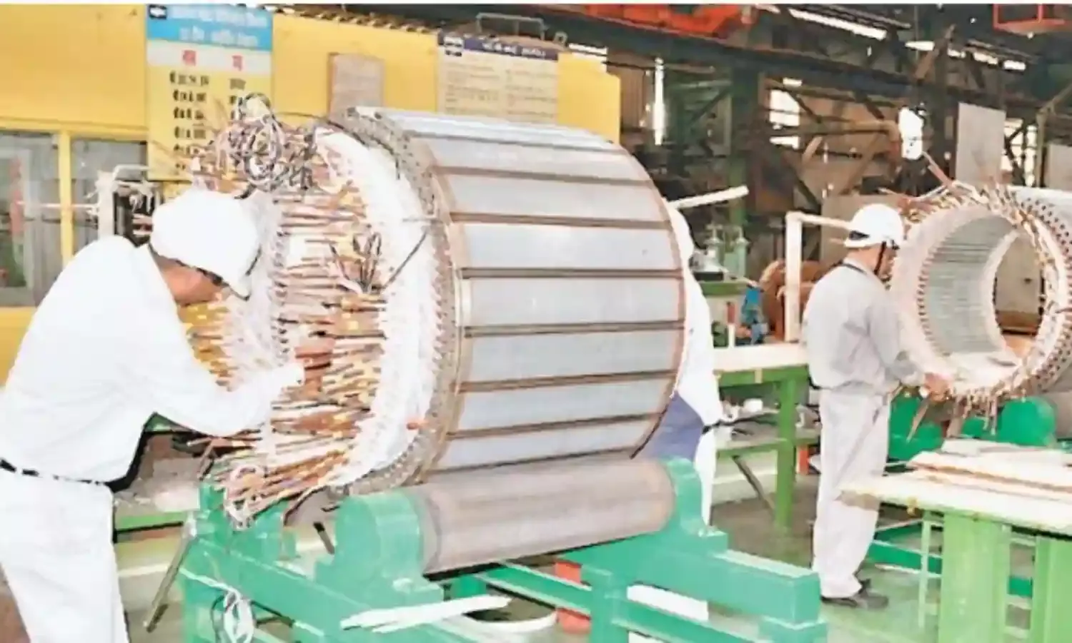 BHEL भोपाल में बनी मोटरों से दौड़ेंगी अगले साल से वंदेभारत स्लीपर ट्रेनें