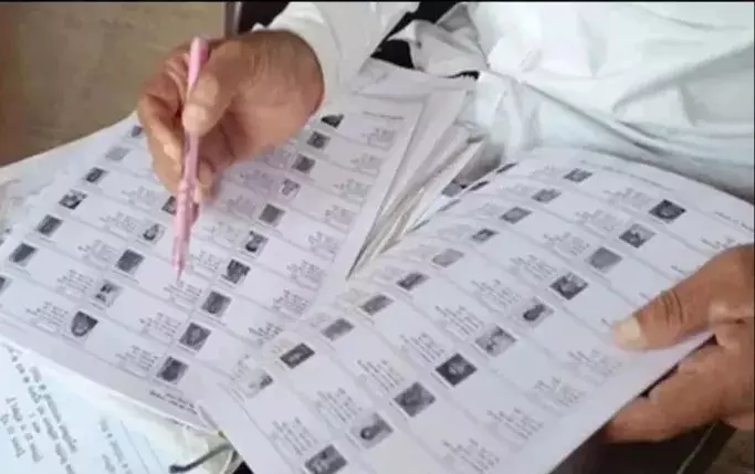 SIR पर कलेक्टर की सख्ती: बीएलओ को हर दिन 10% टारगेट पूरा करने के निर्देश