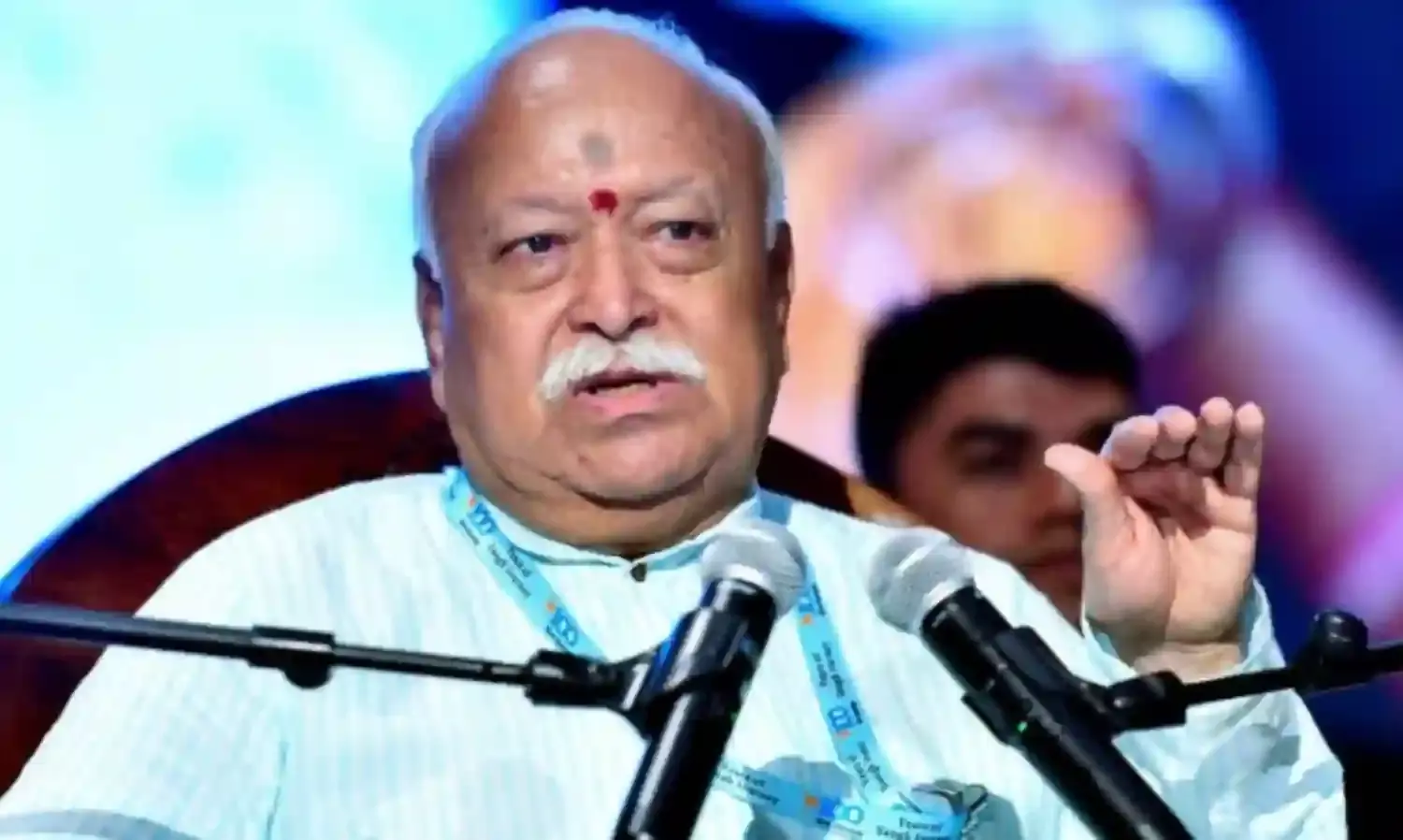 एकता के लिए एकरूपता आवश्यक नहीं: डॉ. मोहन भागवत एकता के लिए एकरूपता आवश्यक नहीं: डॉ. मोहन भागवत