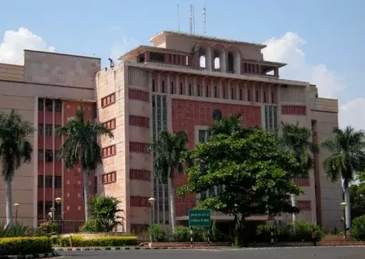 पंचायतों के विकास में अड़ंगा लगा रहा राजस्व विभाग, पंचायत मंत्रालय तक पहुँच रही हैं शिकायतें