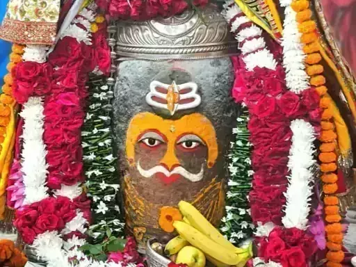 केंद्र के दो राज्यमंत्री पहुंचे महाकाल मंदिर, भष्म आरती में दर्शन कर लिया आशीर्वाद