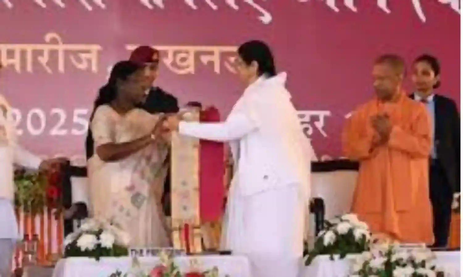 शांत और स्थिर मन से ही विश्व शांति और विश्व एकता की नींव बनती है: राष्ट्रपति द्रौपदी मुर्मु