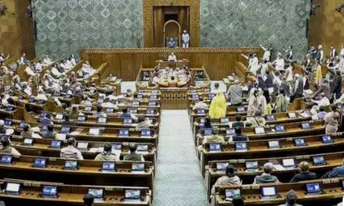 ‘वंदेमातरम्’ पर सदन में बहस: बहस या मरोड़?