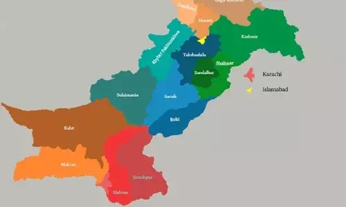 पाकिस्तान को 12 टुकड़ों में बांटने की तैयारी? सिंध पर सबसे बड़ा विवाद पाकिस्तान को 12 टुकड़ों में बांटने की तैयारी? सिंध पर सबसे बड़ा विवाद