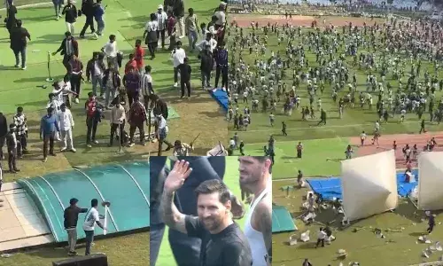मेसी के स्वागत का स्टेडियम बना हंगामे का मैदान, झलक ना पाने से नाराज दर्शकों ने की तोड़फोड़ मेसी के स्वागत का स्टेडियम बना हंगामे का मैदान, झलक ना पाने से नाराज दर्शकों ने की तोड़फोड़
