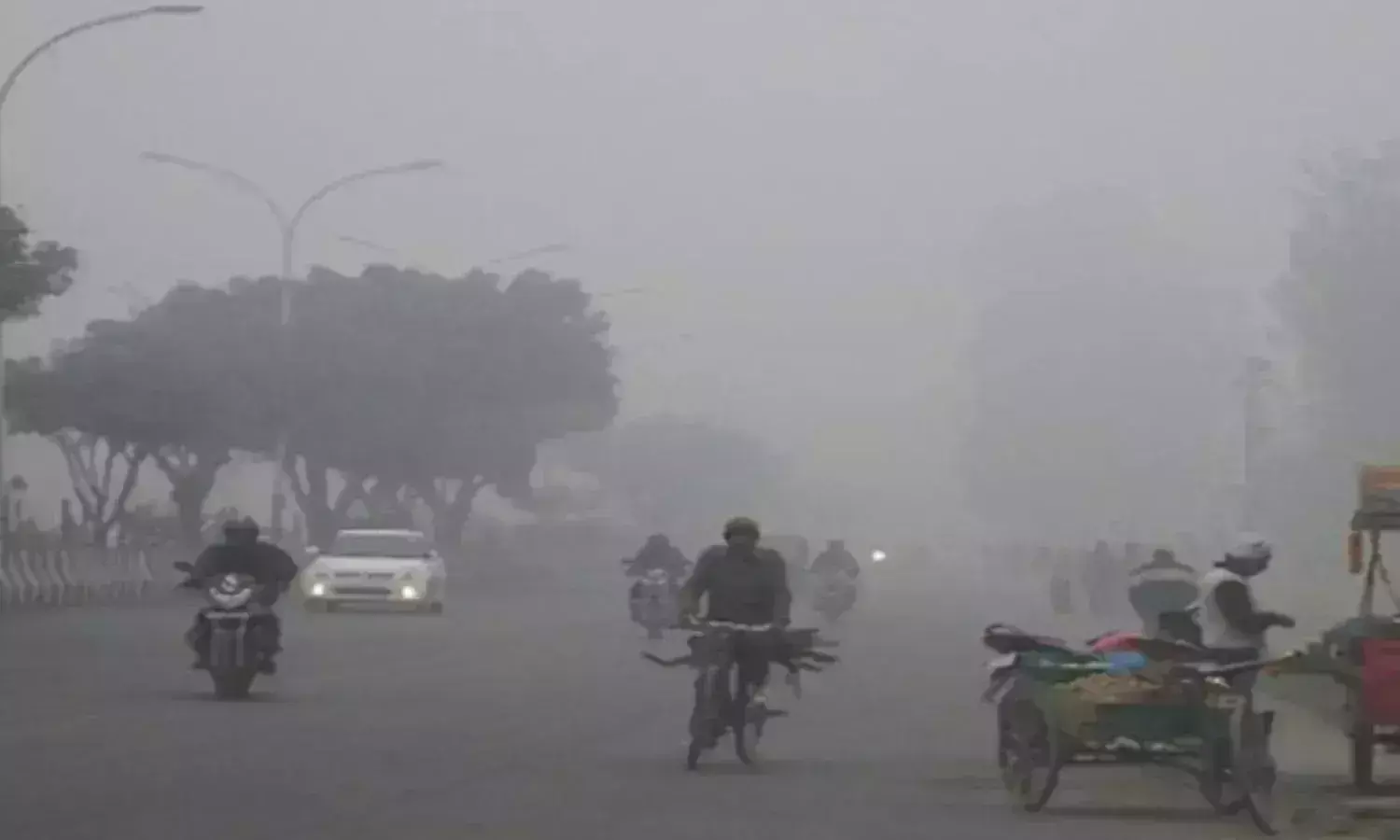 MP में रिकॉर्ड ठंड: इंदौर पचमढ़ी जितना ठंडा, भोपाल में पारा 7° से नीचे, शीतलहर की चेतावनी