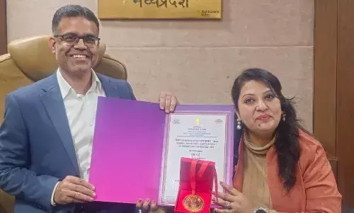 बिस्तर से राष्ट्रपति भवन तक: पूजा गर्ग की कहानी, जिसने हिम्मत की नई परिभाषा लिखी बिस्तर से राष्ट्रपति भवन तक: पूजा गर्ग की कहानी, जिसने हिम्मत की नई परिभाषा लिखी