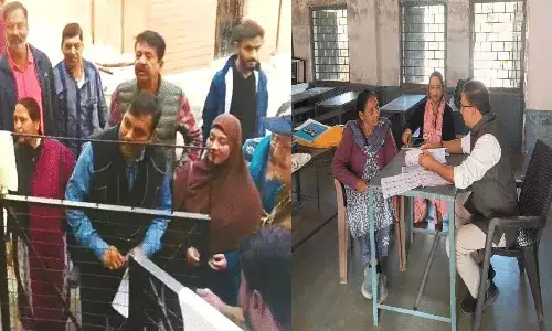 भोपाल में बचे 2.07 लाख मतदाताओं के घर-घर जाकर अधिकारी कर रहे सत्यापन, इन बातों का रखे ध्यान