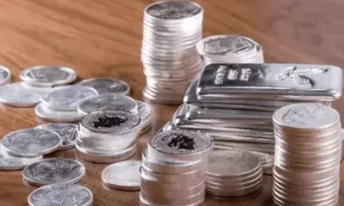 चांदी ने रचा इतिहास: पहली बार 2 लाख प्रति किलो के पार, 9 महीने में दोगुनी हुई कीमत