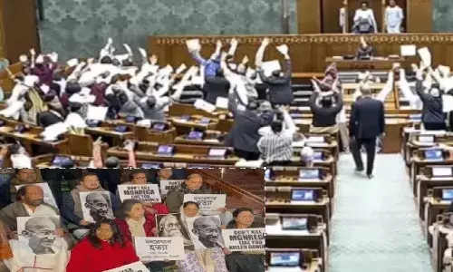 संसद में VB-G Ram G बिल पास: रातभर धरने पर TMC सांसद, विपक्ष बोला- ये यह महात्मा गांधी का अपमान है