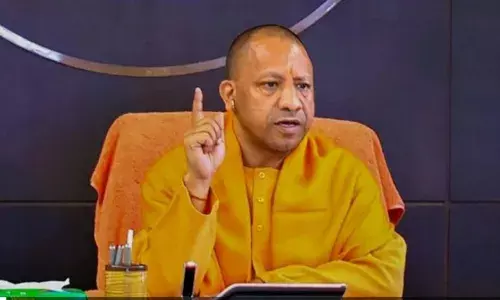 खाद माफियाओं पर सख्त हुई योगी सरकार, कालाबाजारी करने वालों पर लगेगी रासुका