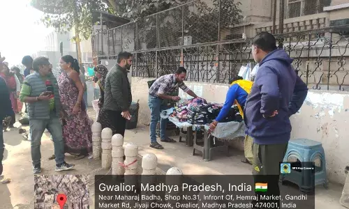 बिकता है बाड़ा, बोलो खरीदोगे ? वसूली का अड्डा बने शहर के दिल पर निगम की कार्रवाई