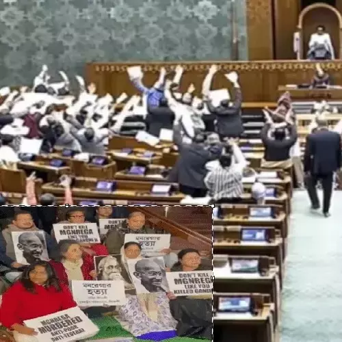 संसद में VB-G Ram G बिल पास: रातभर धरने पर TMC सांसद, विपक्ष बोला- ये यह महात्मा गांधी का अपमान है संसद में VB-G Ram G बिल पास: रातभर धरने पर TMC सांसद, विपक्ष बोला- ये यह महात्मा गांधी का अपमान है