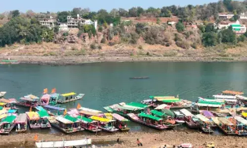 नए साल में ओंकारेश्वर में नहीं होगा नाव संचालन, 3 दिन तक बंद रहेगी सुविधा