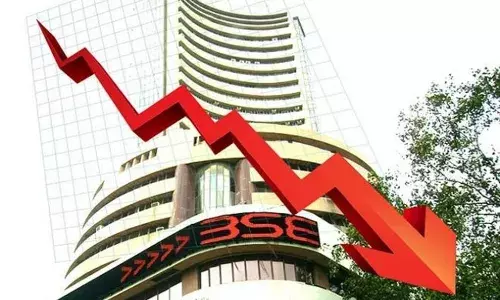 Market Update: लाल निशान से बाजार की शुरुआती, सेंसेक्स 200 अंक गिरा, निफ्टी 26,000 के नीचे