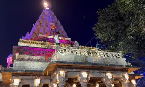 नए साल पर महाकाल मंदिर 5 लाख रुद्राक्ष व 11 हजार डमरू से सजेगा
