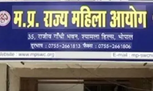 न्याय के पहरेदार खुद न्याय के मोहताज