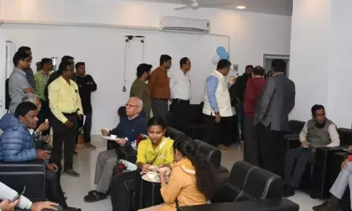 रायपुर रेलवे स्टेशन पर पहली बार शुरू हुई स्वस्थ वेटिंग लाउंज