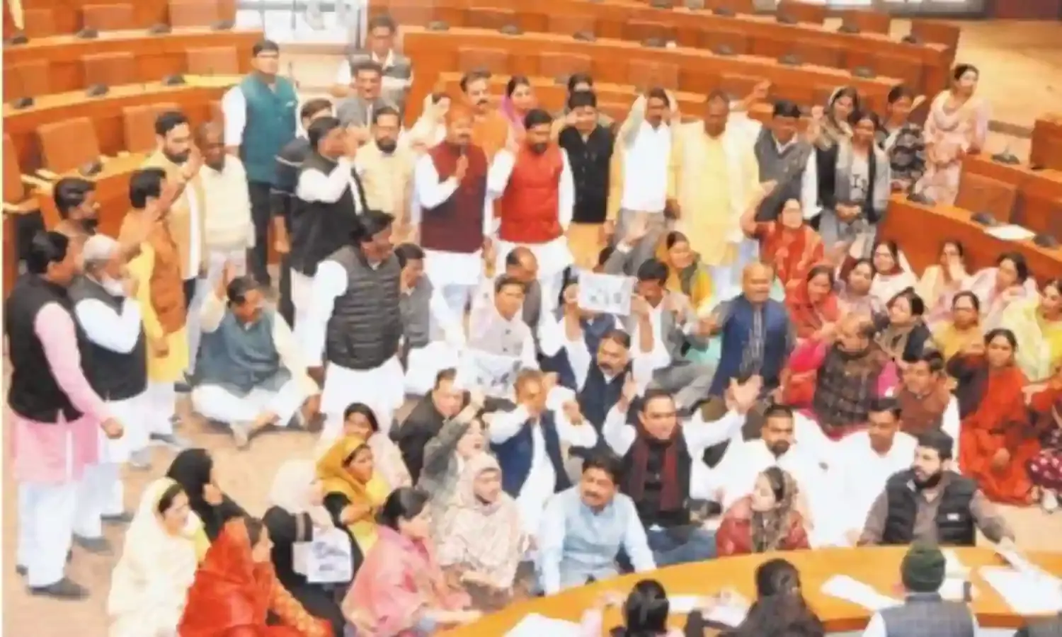 भोपाल में मांस की मंडी नहीं बनेगी, पशुवध गृह होंगे बंद