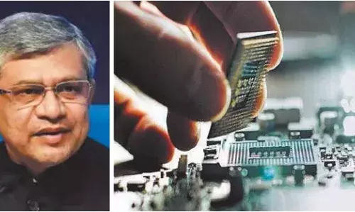 भारत बना इलेक्ट्रॉनिक्स हब: 4 लाख करोड़ के पार पहुंचा निर्यात