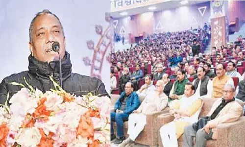 देश को सशक्त बनाने की शुरुआत अपने घर से करेंः चक्रधर