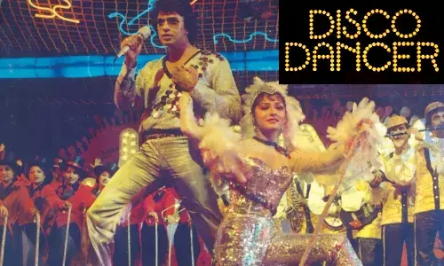 44 साल पहले आई थी बॉलीवुड की पहली 100 करोड़ कमाने वाली फिल्म, इस हीरो ने बिग बी, धर्मेंद को दी थी मात