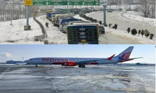 जम्मू-कश्मीर में बर्फबारी से बिगड़े हालात, श्रीनगर एयरपोर्ट की 50 उड़ानें रद, NH-44 बंद