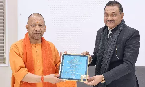 अमेठी के चौमुखी विकास को लेकर मुख्यमंत्री से मिले राजेश मसाला