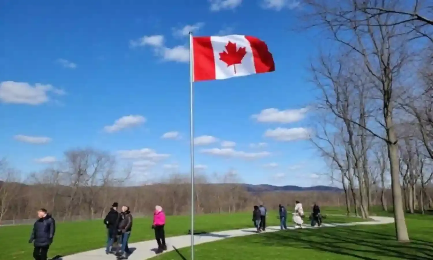 PGP बंद, अब सुपर वीज़ा ही सहारा: 2026 में यूरोप के 44 देशों के लिए कनाडा यात्रा मुश्किल