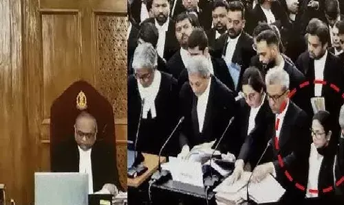 SIR पर सुप्रीम कोर्ट में खुद उतरीं ममता बनर्जी, नाम मिसमैच नोटिस वापस लेने की मांग