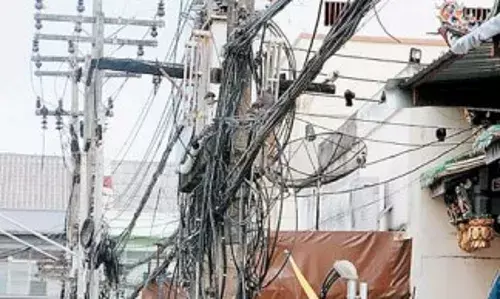 बिजली चोरी बताइए, इनाम पाइए: खबर देने वालों को मिले दो लाख से अधिक के इनाम