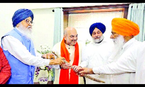 मतभेद भुलाकर 2019 की तैयारी करो: बादल