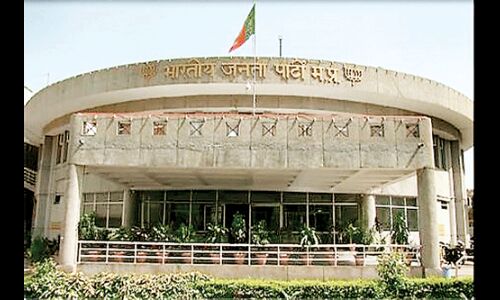 भाजपा सोशल मीडिया पर दो लाख कार्यकर्ताओं को करेगी सक्रिय