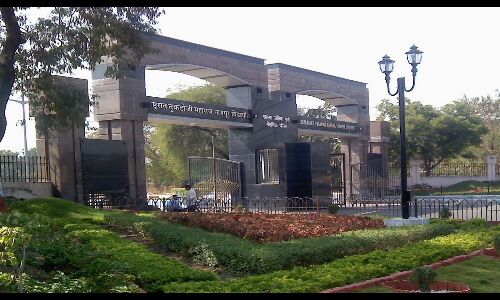 नागपुर विश्वविद्यालय ने नक्सल समर्थक प्रो. सेन को किया निलंबित नागपुर विश्वविद्यालय ने नक्सल समर्थक प्रो. सेन को किया निलंबित