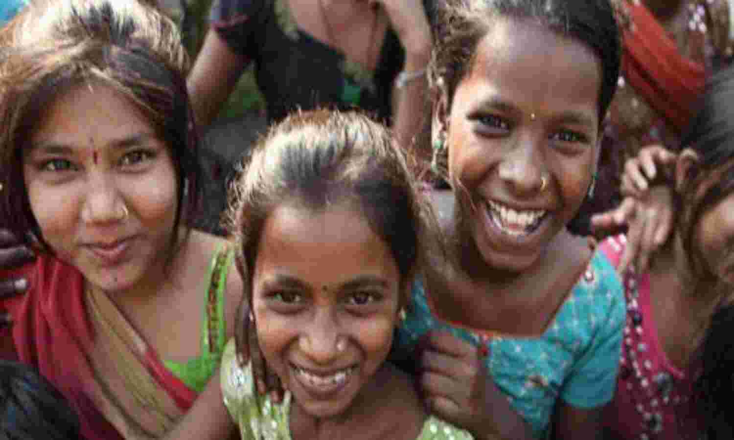 भारत में तेजी से घट रही है गरीबी