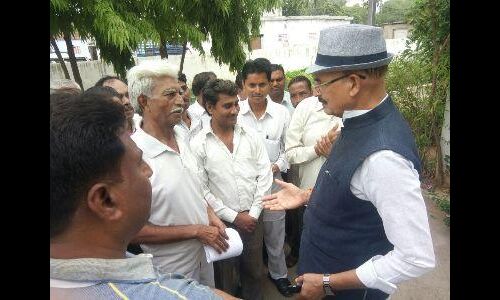 स्वास्थ्य मंत्री से मिला प्रजापति समाज