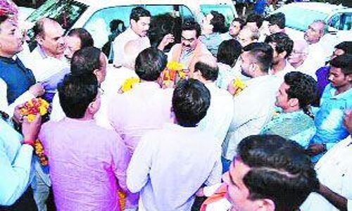 अशोकनगर से गुना पहुँचे राकेश सिंह, पीलीघटा से सर्किट हाउस तक भाजपाजनों ने बिछाए पलक-पखवाड़े