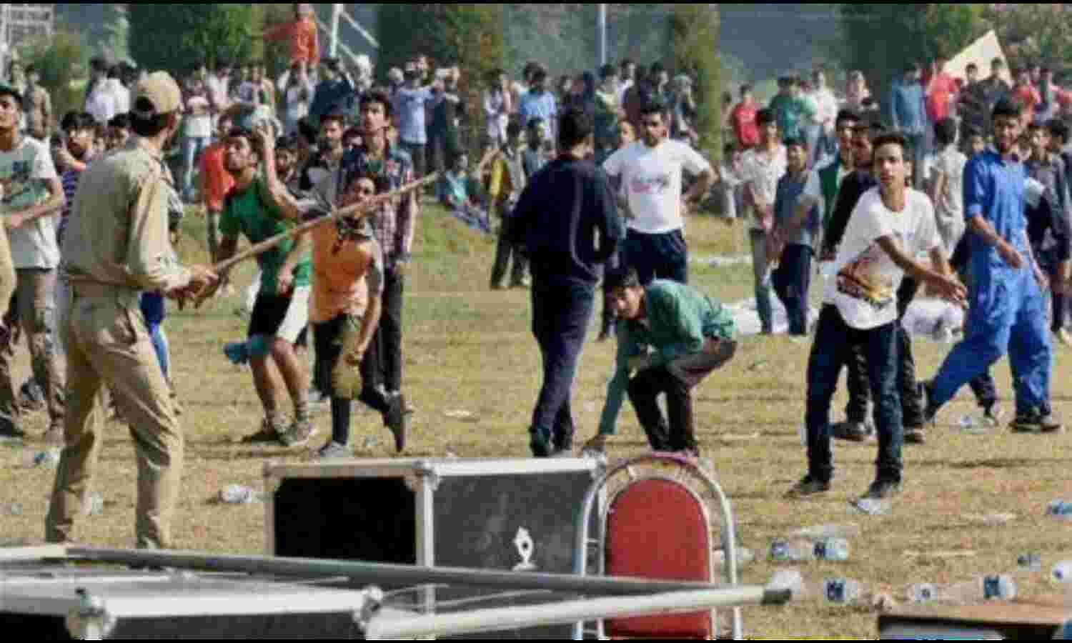 समस्या राजनीतिक नहीं, मजहबी उन्माद की है