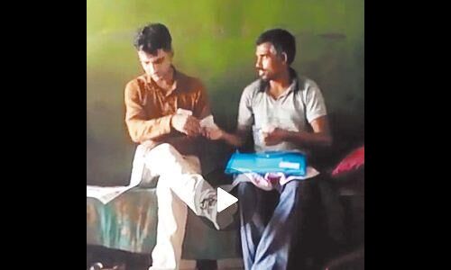 सरकारी कार्यालयों में भ्रष्टाचार का नंगा नाच...