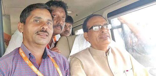 मेरे मन में सेवा की तड़प इसलिए मुझे जनता का प्यार भी मिलता है