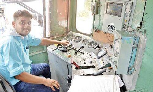 48 घंटों तक भूखे रहकर चलाएंगे ट्रेन