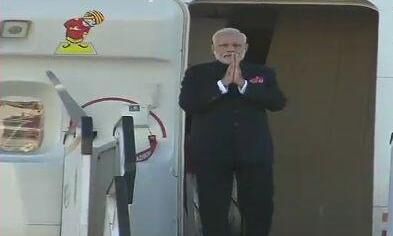 ब्रिक्स शिखर सम्मेलन 2018 : दक्षिण अफ्रीका पहुंचे प्रधानमंत्री मोदी ब्रिक्स शिखर सम्मेलन 2018 : दक्षिण अफ्रीका पहुंचे प्रधानमंत्री मोदी