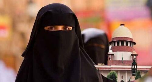 महिला खतना पर सुप्रीम कोर्ट ने कहा - क्या महिलाएं पालतू मवेशी हैं महिला खतना पर सुप्रीम कोर्ट ने कहा - क्या महिलाएं पालतू मवेशी हैं