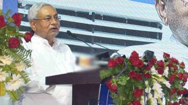 बिहार में कानून राज कायम रखने के लिए भाजपा को वोट दें : नीतीश