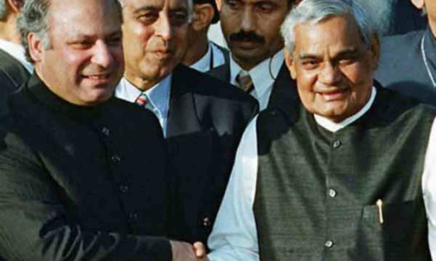 पूरी दुनिया करती है अटल जी के इस ऐतिहासिक फैसले की तारीफ