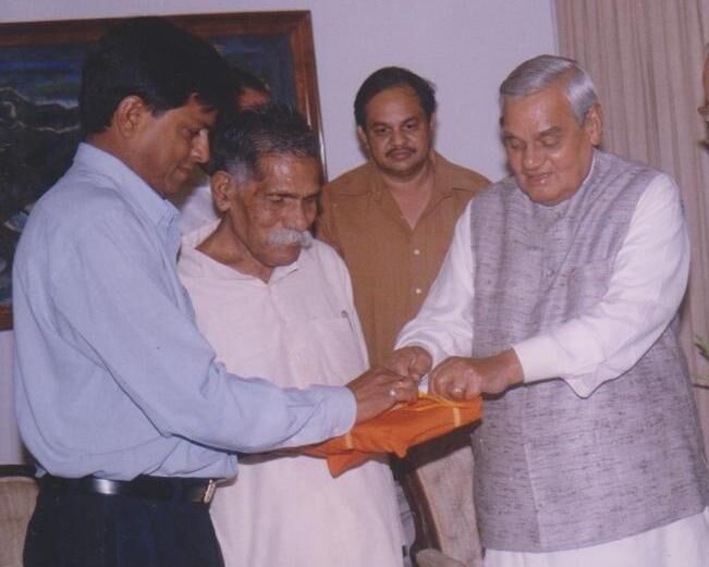 अमृत अटल : वह वाणी, वह मौन ! - यशवंत इंदापुरकर