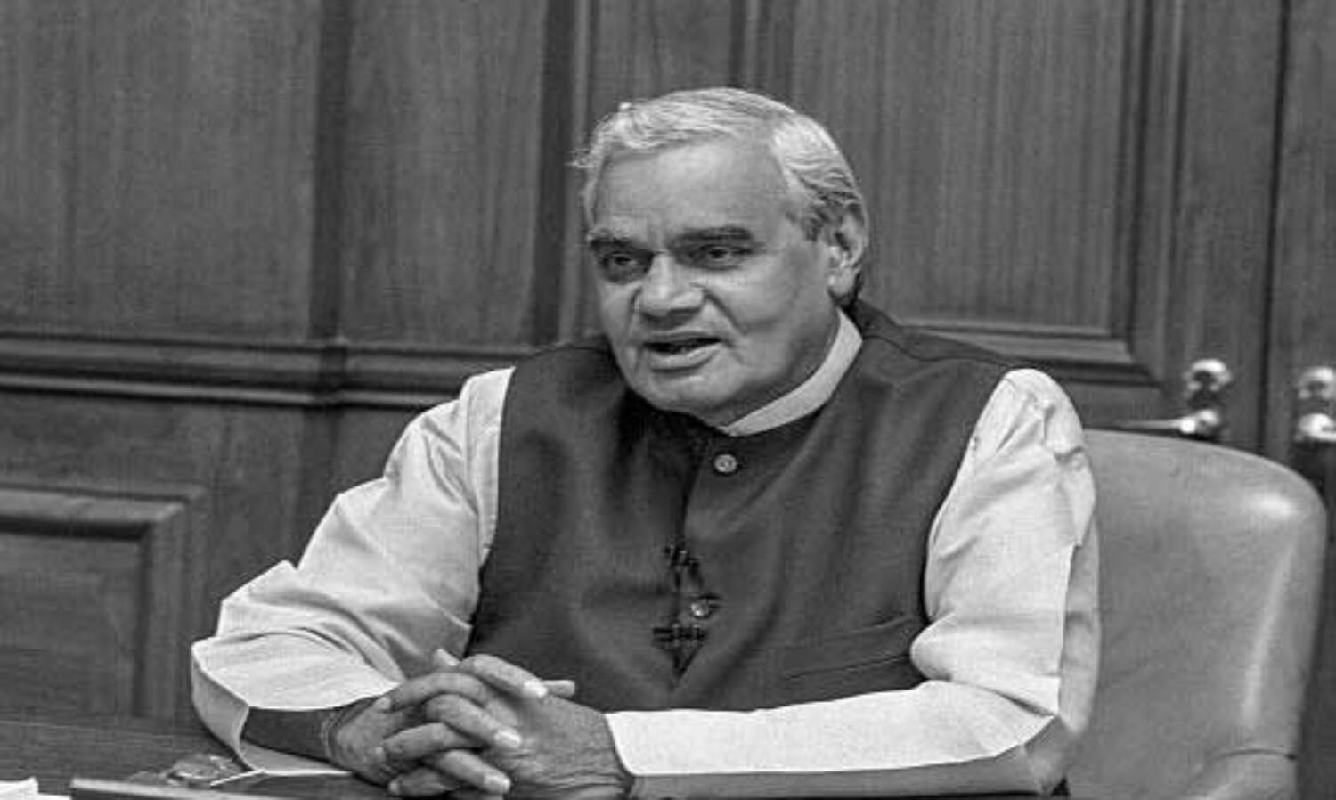 पत्रकार से लेकर भारत के प्रधानमंत्री बनने तक का सफर पत्रकार से लेकर भारत के प्रधानमंत्री बनने तक का सफर