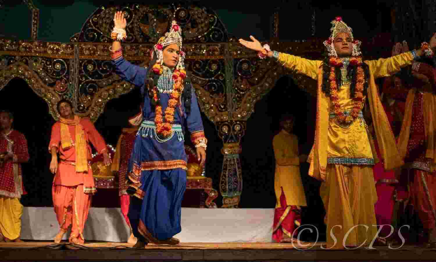 श्रीवृंदावन में नित्य प्रकट हो रहे हैं श्री चैतन्य के दर्शन-सिद्धांत