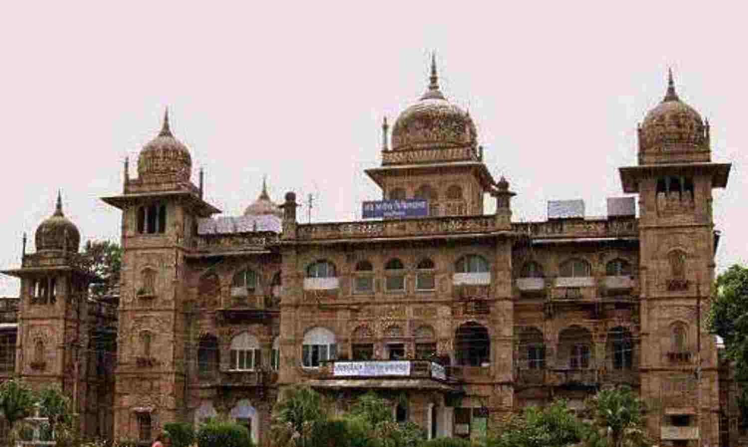 मशीन होने के बाद भी मूक-बधिर मरीजों को बाहर से कराना पड़ रही जांच